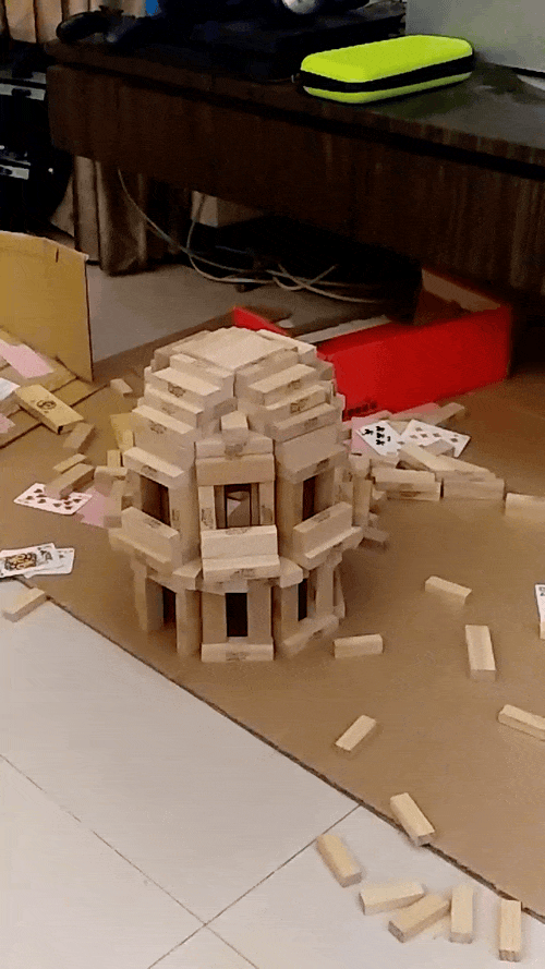 jenga-destruction-25.gif