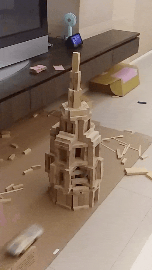jenga-destruction-28.gif
