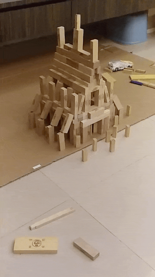 jenga-destruction-33.gif