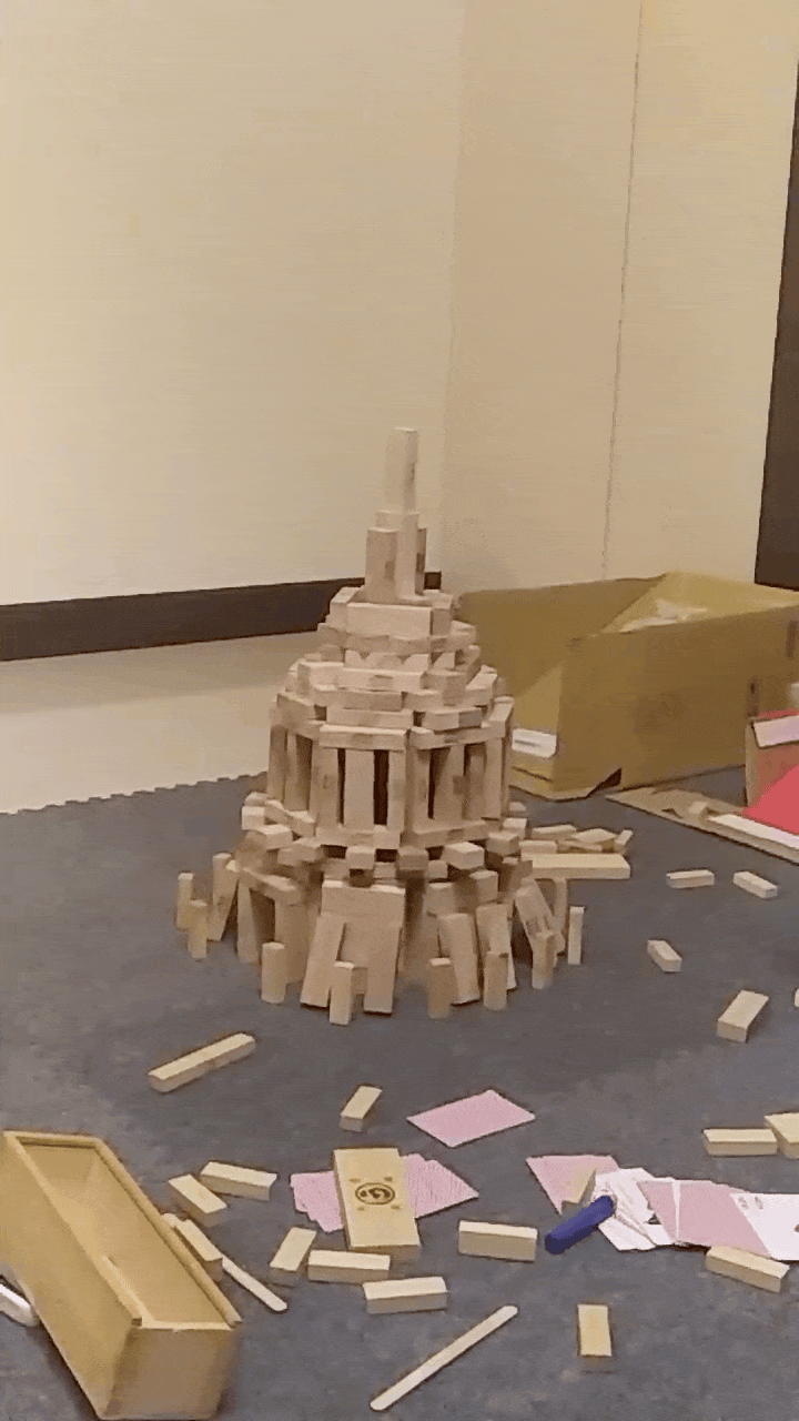 jenga-destruction-8.gif